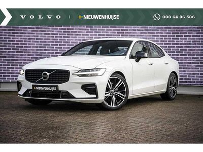Gebruikt 2019 Volvo S60 R-Design Sedan | € 28.894 (Eerlijke prijs)