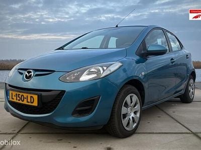 Blauw Occasion 2014 Mazda 2 Color Hatchback | € 5.995 (Super prijs)
