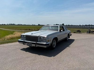 Gebruikt 1977 Buick Riviera Coupé | € 6.500