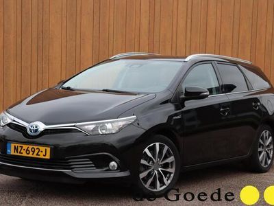 Toyota Auris Touring Sports