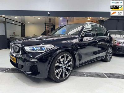 Zwart, metallic lak Occasion 2019 BMW X5 M Sport SUV | € 53.900