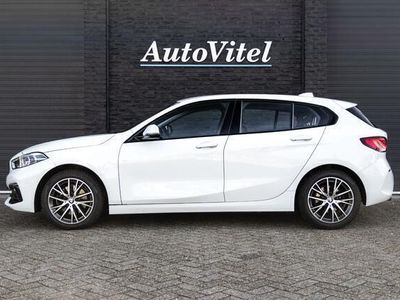 tweedehands BMW 118 118 i Sport Line, Sportleder, Live Cockpit Plus, LE