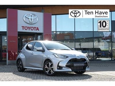 Nieuw Toyota Yaris Hybrid Edition 2025 Grijs Hatchback