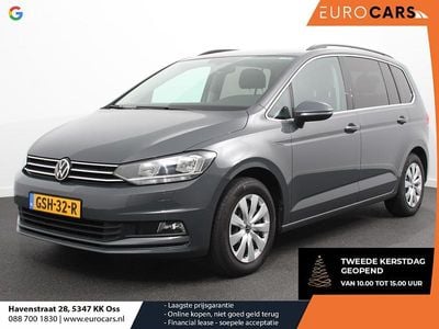 Grijs Gebruikt 2021 VW Touran Comfortline MPV | € 28.990 (Goede deal)