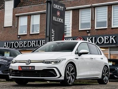Wit Gebruikt 2022 VW Golf VIII R-line Hatchback | € 27.950 (Eerlijke prijs)