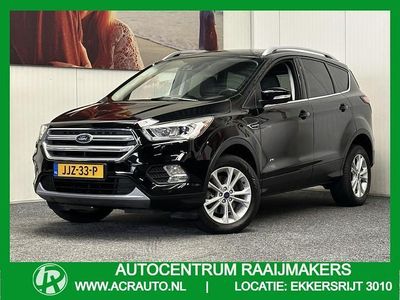 Zwart Occasion 2018 Ford Kuga ST-Line SUV | € 21.940 (Iets duurder)