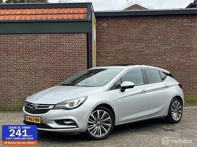 Grijs Gebruikt 2017 Opel Astra Innovation Hatchback | € 14.900 (Eerlijke prijs)