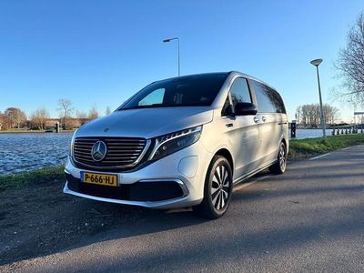 Gebruikt 2020 Mercedes EQV300 MPV | € 30.500