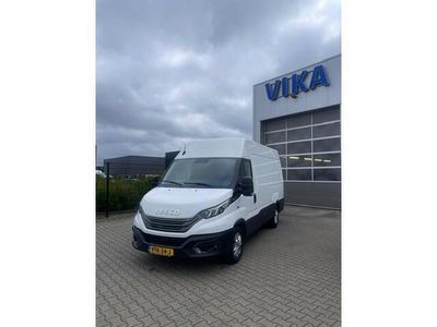Wit Occasion 2023 Iveco Daily Van | € 43.500 (Iets duurder)