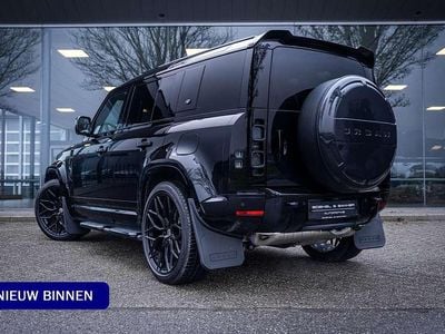 Zwart (metallic) Nieuw 2025 Land Rover Defender SUV | € 129.950