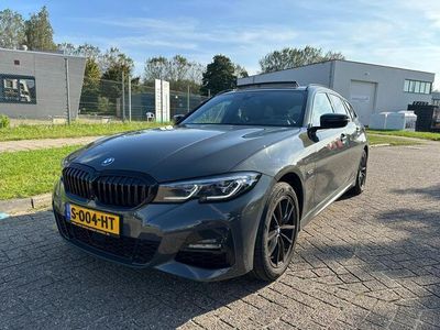 tweedehands BMW 330e 330 TouringHigh Executive M-Pakket Pano/HUD/Lase