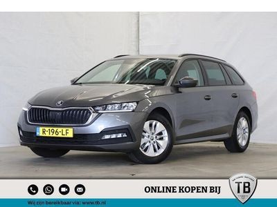 tweedehands Skoda Octavia Combi 1.0 TSI 110pk Business Edition Navigatie Pdc