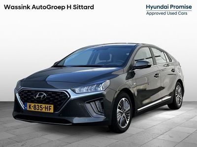 tweedehands Hyundai Ioniq 1.6 GDI Blue PHEV 141 pk DCT Comfort | Navigatie | Achteruitrijcamera | Lichtmetalen velgen