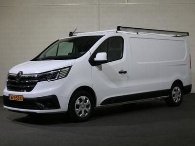 Wit Gebruikt 2023 Renault Trafic MPV | € 19.950 (Goede deal)