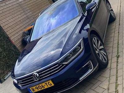 Blauw Occasion 2017 VW Passat Highline Stationwagen | € 17.500 (Eerlijke prijs)