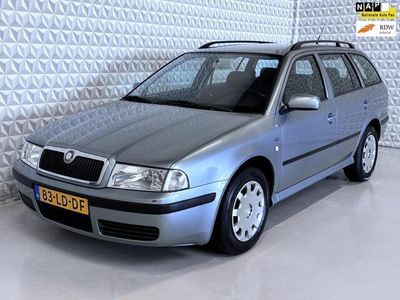 tweedehands Skoda Octavia Combi 1.6 van de 1e eigenaar! 157.000km (2002)