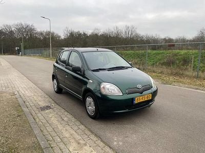 Groen Gebruikt 2000 Toyota Yaris Luna Hatchback | € 2.150 (Eerlijke prijs)