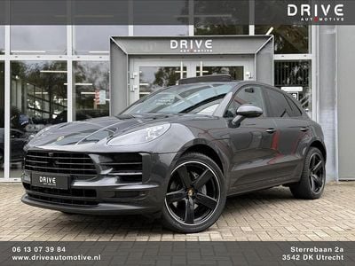 Grijs Occasion 2020 Porsche Macan Sport SUV | € 56.500 (Eerlijke prijs)