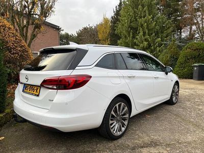 tweedehands Opel Astra Sports Tourer 1.6 CDTI Innovation, Leder, Xenon, Navi, PDC, Zeer nette auto!