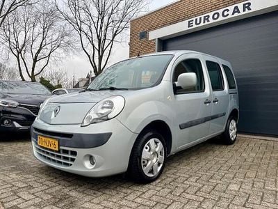Grijs (metallic) Occasion 2010 Renault Kangoo Expression MPV | € 6.700 (Super prijs)