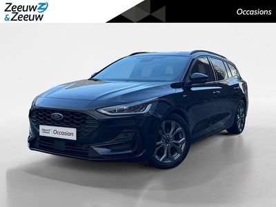 Zwart Occasion 2023 Ford Focus ST-Line Stationwagen | € 20.640 (Eerlijke prijs)
