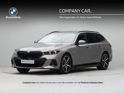 Grijs Occasion 2025 BMW 530e Comfort Edition Stationwagen | € 82.105