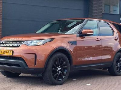 tweedehands Land Rover Discovery 2.0 Sd4 SE Grijs Kent. ex BTW | Luchtvering | Camera | Apple Carplay | 241PK/430Nm