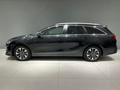 Zwart Occasion 2025 Kia Ceed Sportswagon Stationwagen | € 28.895 (Duur)