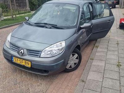 Renault Scénic II