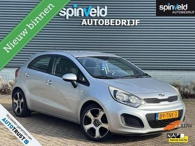 Occasion Kia Rio 75 PK (55 kW) 2012 Grijs Hatchback