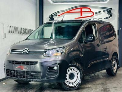 Grijs Gebruikt 2020 Citroën Berlingo MPV | € 15.990 (Eerlijke prijs)