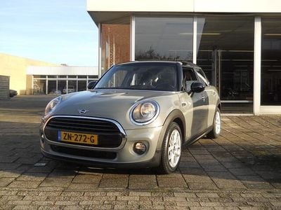 Grijs Gebruikt 2019 Mini Cooper Pepper Hatchback | € 17.450 (Eerlijke prijs)