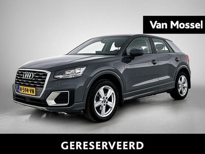 Grijs (metallic) Gebruikt 2019 Audi Q2 Design SUV | € 23.900 (Eerlijke prijs)