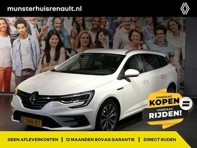 Occasion Renault Mégane GrandTour Techno 142 PK (104 kW) 2023 Licht wit Stationwagen