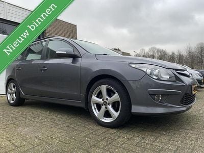 Grijs Gebruikt 2011 Hyundai i30 Stationwagen | € 4.999 (Eerlijke prijs)