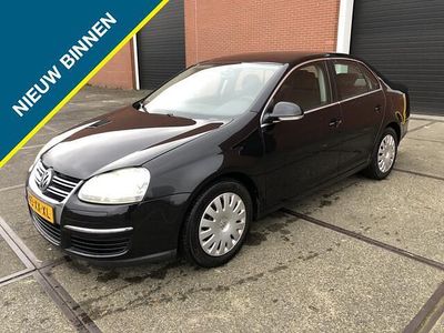 Zwart (metallic) Gebruikt 2007 VW Jetta Comfortline Sedan | € 1.499 (Iets duurder)