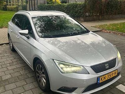 Grijs Gebruikt 2016 Seat Leon Style Stationwagen | € 8.500 (Eerlijke prijs)