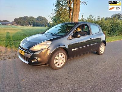Renault Clio II