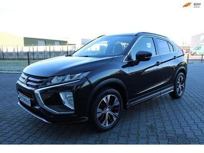 Zwart (metallic) Gebruikt 2019 Mitsubishi Eclipse Cross Edition SUV | € 17.900 (Eerlijke prijs)