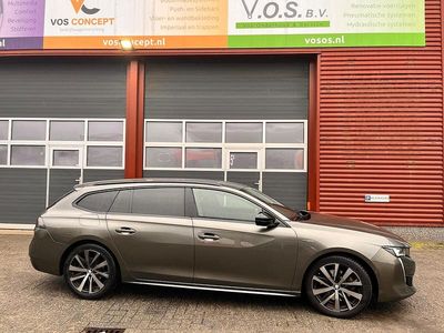 Grijs (metallic) Occasion 2020 Peugeot 508 SW GT-line Stationwagen | € 19.250