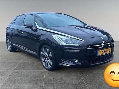 Paars Occasion 2014 Citroën DS5 So Chic Hatchback | € 12.500 (Duur)