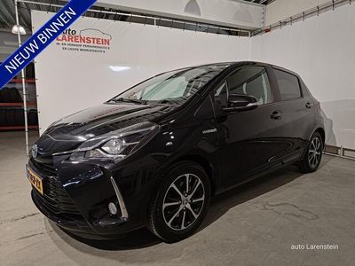 tweedehands Toyota Yaris 1.5 Hybrid 100pk Limited Edition 5 Drs Carplay / A.Camera / Climate C./ Cruise C.