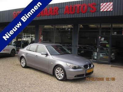 tweedehands BMW 520 5-SERIE i zeer mooi metrekhaak apk18-02-2025