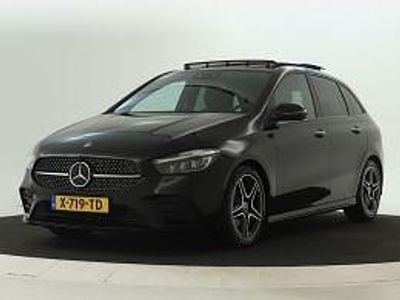 Mercedes B200