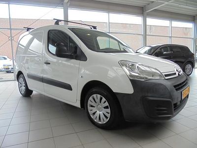 Wit Gebruikt 2017 Citroën Berlingo MPV | € 5.950 (Eerlijke prijs)