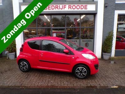 tweedehands Peugeot 107 1.0 Red Edition AIRCO!