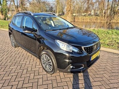 Zwart Gebruikt 2017 Peugeot 2008 SUV | € 8.090 (Goede deal)