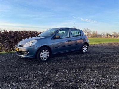 Occasion 2007 Renault Clio R.S. Hatchback | € 2.950 (Eerlijke prijs)