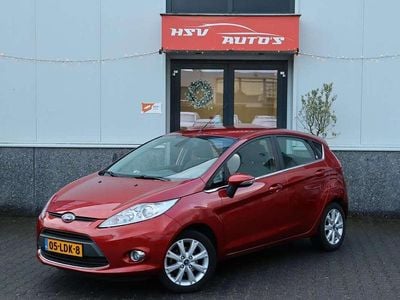 Rood Occasion 2010 Ford Fiesta Ghia Hatchback | € 4.450 (Eerlijke prijs)