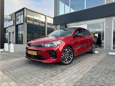 Rood Gebruikt 2021 Kia Rio GT-Line Hatchback | € 19.245 (Eerlijke prijs)